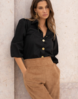 Blusa negra Theresa