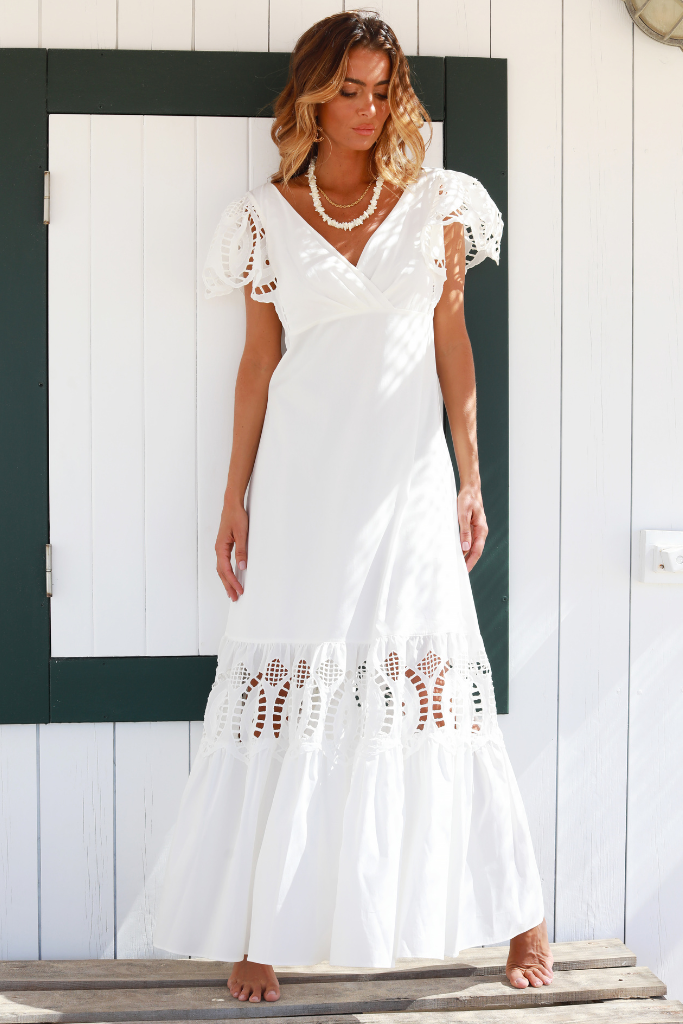 Copacabana White Dress – S.O.L.E Lisboa